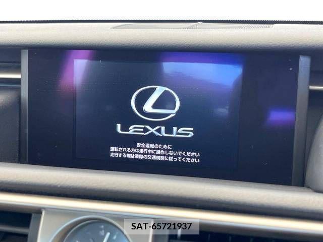 Lexus IS 2016-04 354188-2