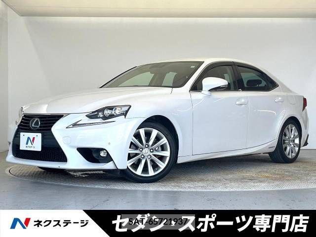 Lexus IS 2016-04 354188-0