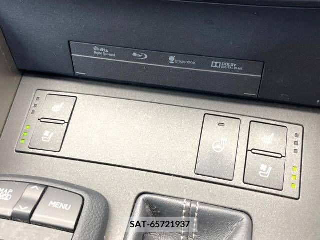Lexus IS 2016-04 354188-3