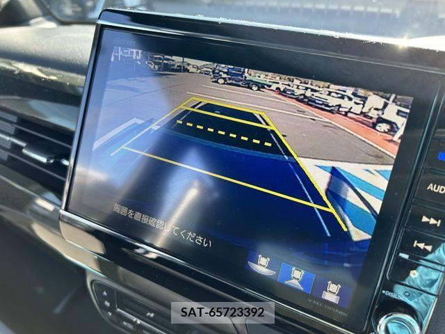 Honda N BOX CUSTOM 2019-09 214158-8
