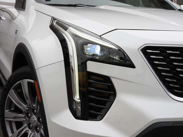 Cadillac XT4 2022-04 11439-15