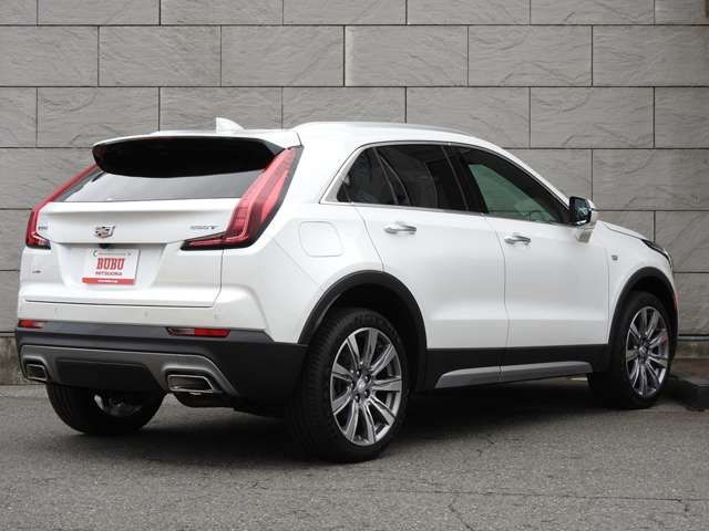 Cadillac XT4 2022-04 11439-2