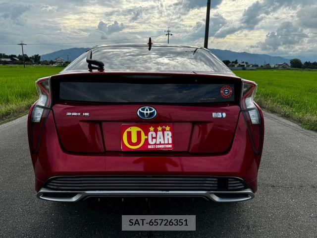 Toyota PRIUS 2016-06 366481-5