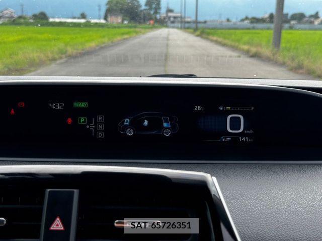 Toyota PRIUS 2016-06 366481-13