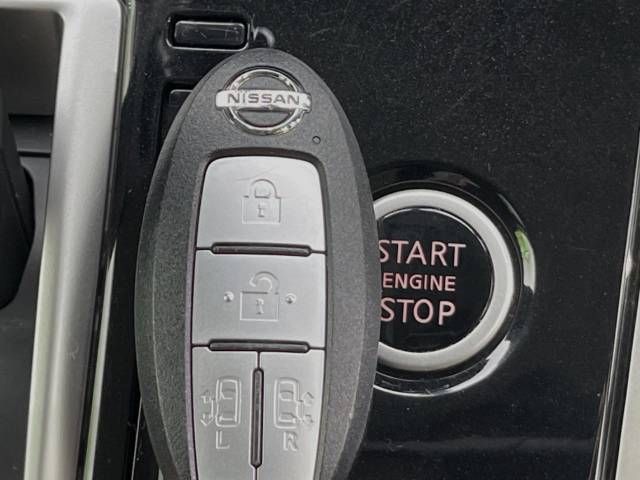 Nissan SERENA 2018-07 193004-7