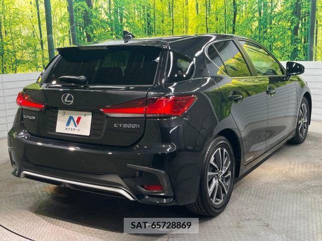 Lexus CT 2021-06 275153-17