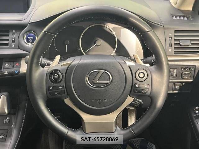 Lexus CT 2021-06 275153-11