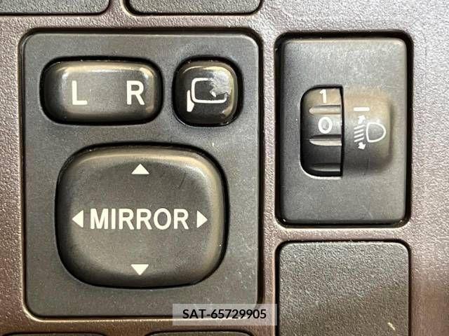 Toyota PASSO 2011-01 365997-6