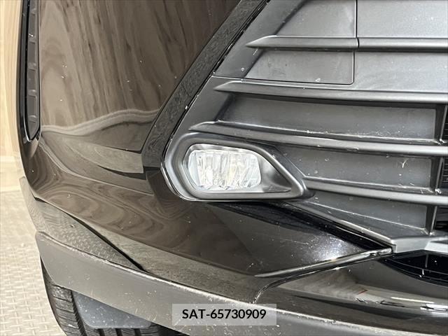 Toyota HARRIER 2018-01 378749-23