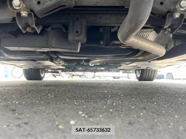 Lexus CT 2013-10 353907-19