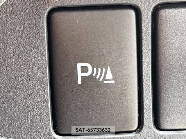 Lexus CT 2013-10 353907-6