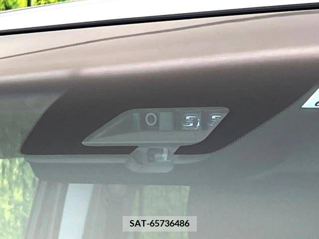 Mitsubishi DELICA D5 2022-08 359332-4