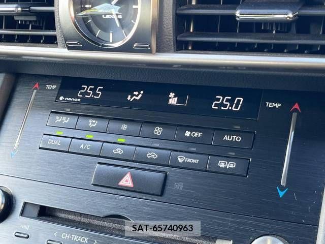Lexus IS 2017-02 297923-7