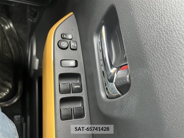 Suzuki HUSTLER 2017-04 297839-18