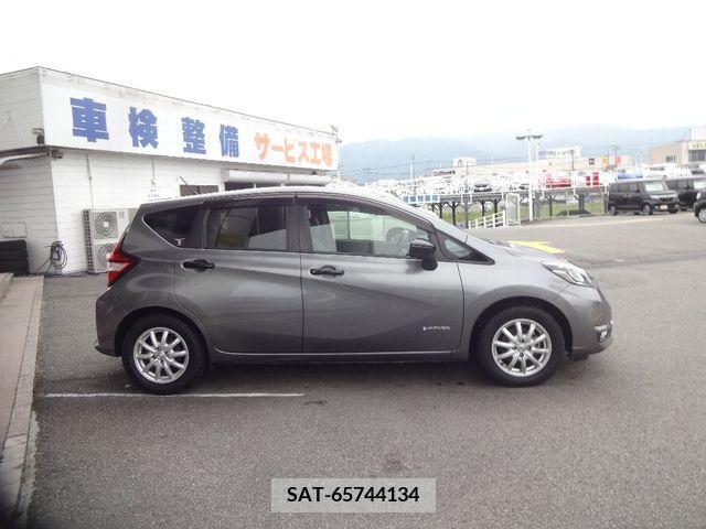 Nissan NOTE 2019-03 280085-3