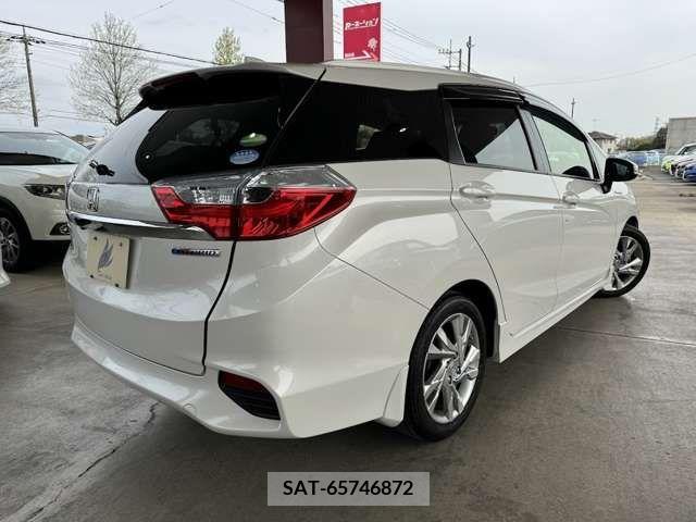 Honda SHUTTLE 2019-03 233717-5