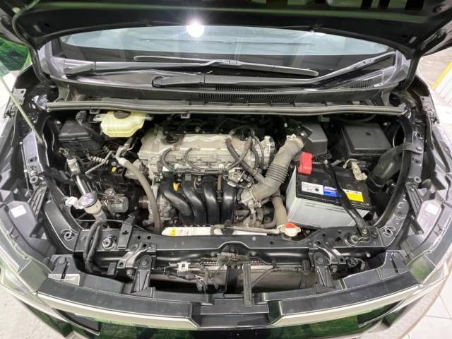 Toyota VOXY 2017-05 192829-18