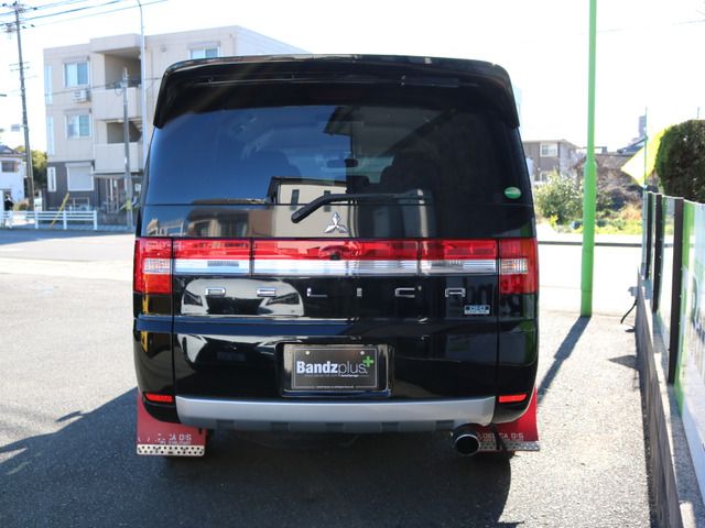 Mitsubishi DELICA D5 2014-07 5379-10