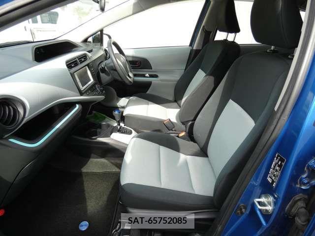 Toyota AQUA 2012-09 356336-8
