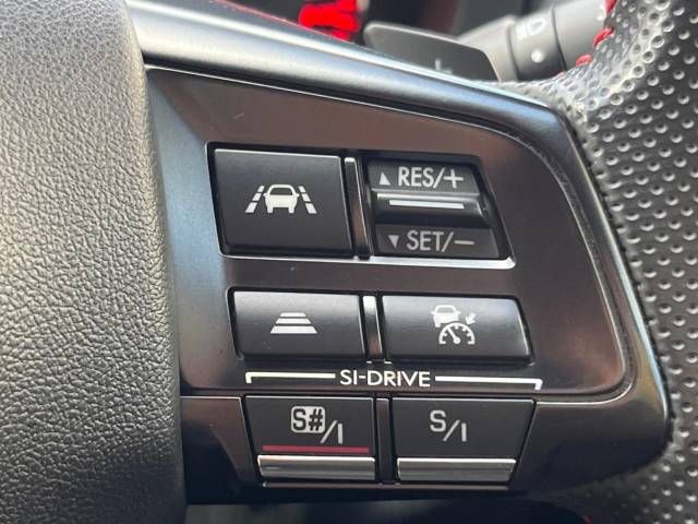 Subaru WRX S4 2016-02 27177-8