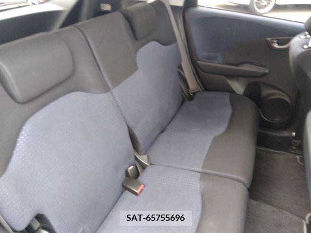 Honda FIT 2010-04 325529-18