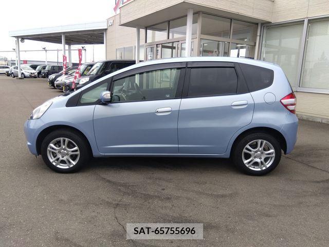 Honda FIT 2010-04 325529-4