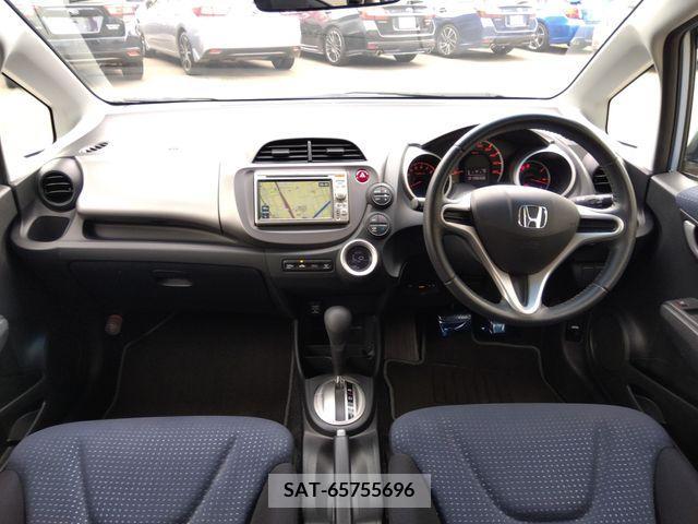 Honda FIT 2010-04 325529-2