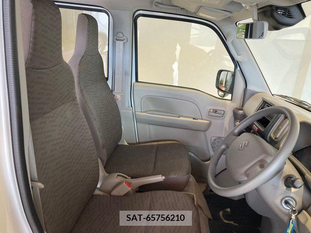 Suzuki EVERY 2023-06 252973-11