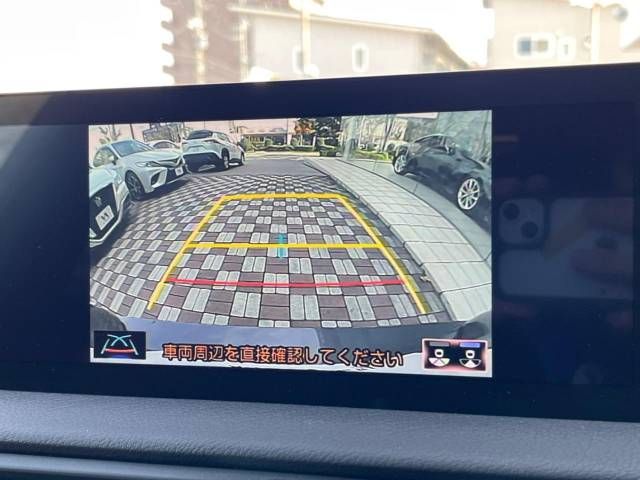 Lexus IS 2021-05 181033-6