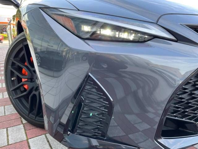 Lexus IS 2021-05 181033-12
