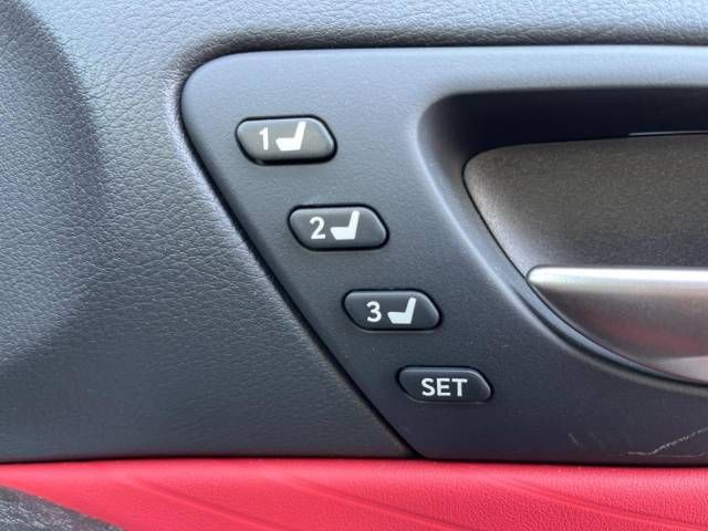 Lexus IS 2021-05 181033-7