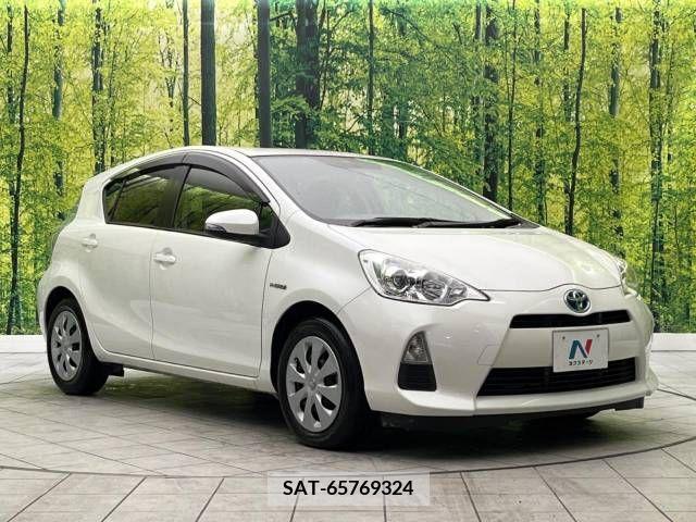 Toyota AQUA 2014-07 255343-16
