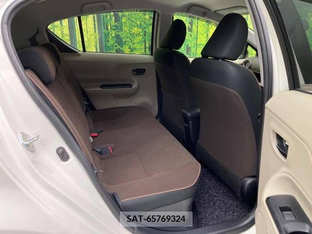 Toyota AQUA 2014-07 255343-8