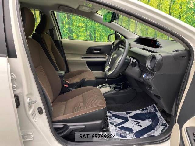 Toyota AQUA 2014-07 255343-7