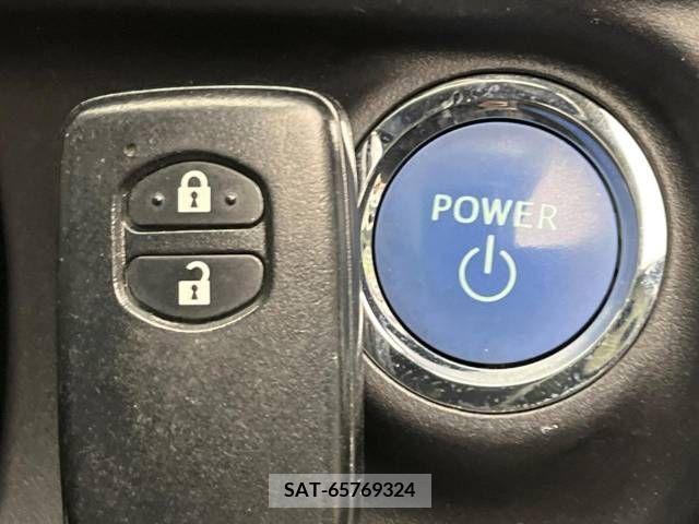 Toyota AQUA 2014-07 255343-6