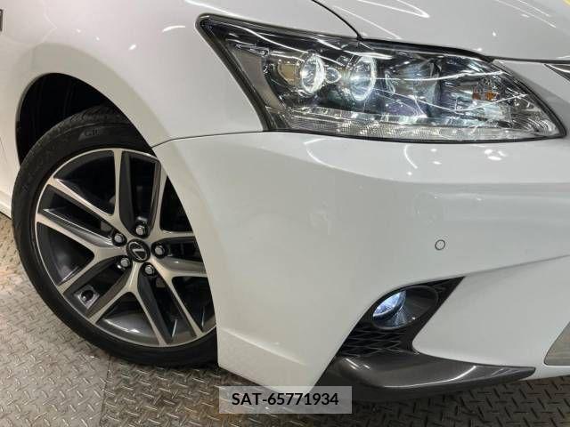 Lexus CT 2017-05 275160-12