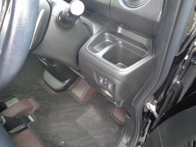 Honda N BOX CUSTOM 2019-03 17528-16