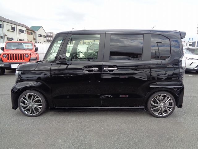 Honda N BOX CUSTOM 2019-03 17528-28