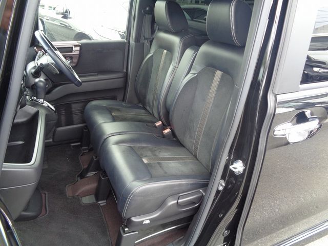 Honda N BOX CUSTOM 2019-03 17528-4