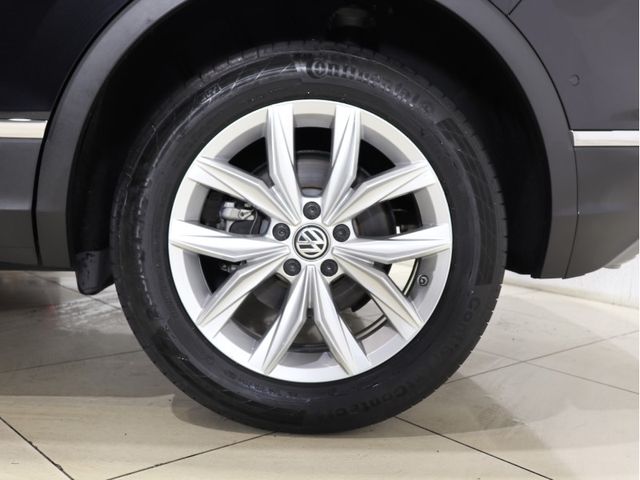 VolksWagen TIGUAN 2019-06 180469-27