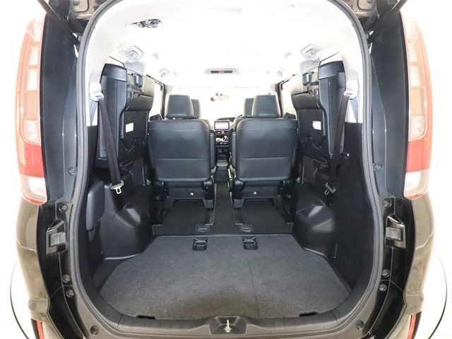 Toyota ESQUIRE 2015-11 190377-9