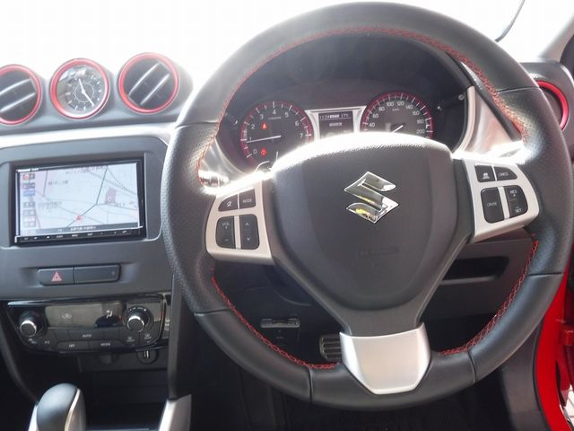 Suzuki ESCUDO 2018-01 12514-9