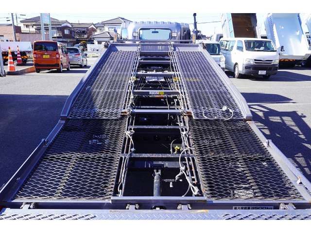 Isuzu ELF TRUCK 2021-09 195911-19