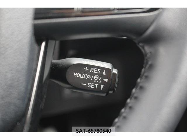 Toyota PRIUS 2019-02 282119-3