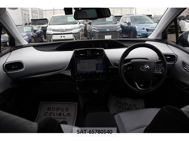 Toyota PRIUS 2019-02 282119-15