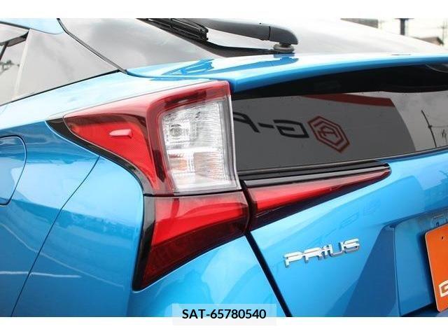 Toyota PRIUS 2019-02 282119-12