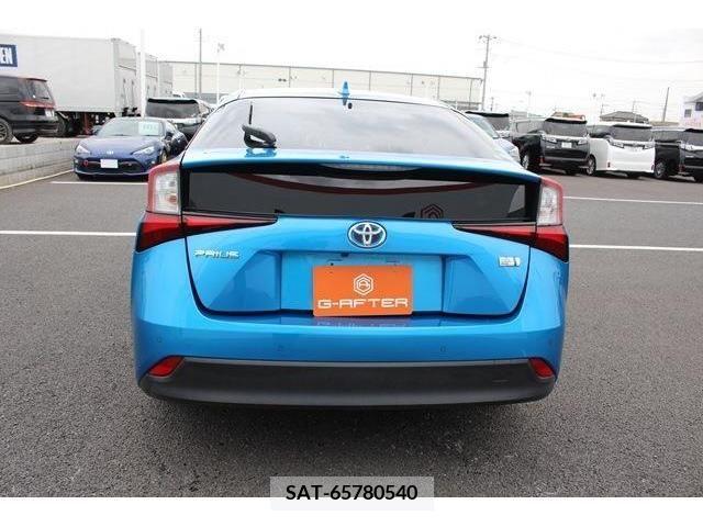 Toyota PRIUS 2019-02 282119-8