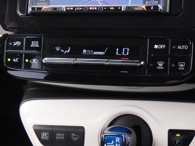 Toyota PRIUS 2018-10 183442-18