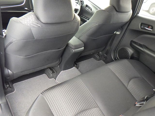 Toyota PRIUS 2018-10 183442-11