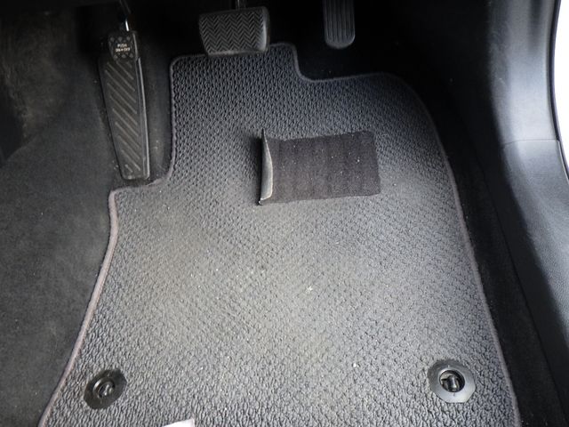 Toyota PRIUS 2018-10 183442-19